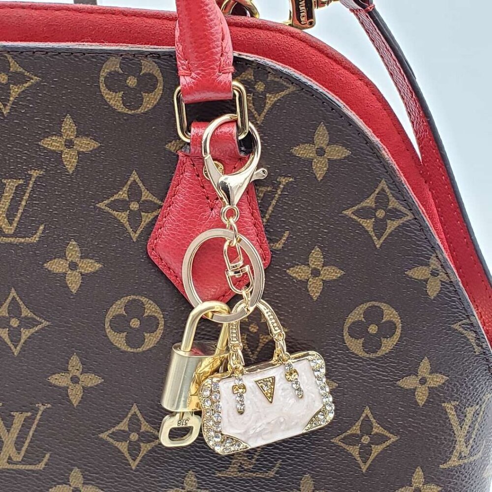 Louis Vuitton Gold Lock 🔒 Authentic LV Key + Unbranded Bag Charm - Picture 10 of 11